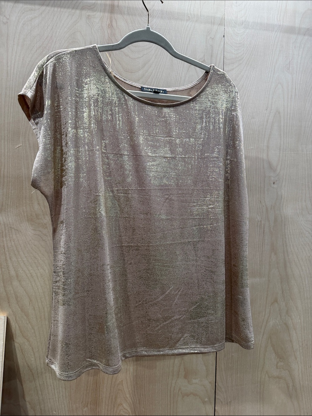 Metallic Gold Short Sleeve Women’s Top